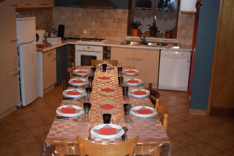 3-Espace-repas-Maison-Menouet.jpg