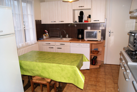 3-cuisine-varis-argelesgazost-HautesPyrenees.jpg