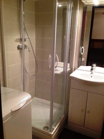 1-DELSOL-Aurette-204-A-1-salle-de-bains.jpg