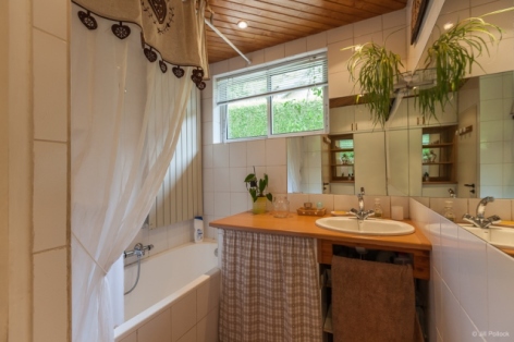 4-CHALET-ANDRIEUX-SDB.jpg