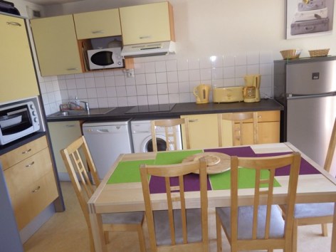 3-BABIN-LIBAULT-MONTSEGU-3-CUISINE.JPG