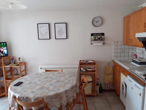 9-Parpaillon-Balcon-du-soleil-4-table.jpg
