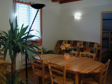 3-TERRIGEOL-GUCHAN-SALON.jpg