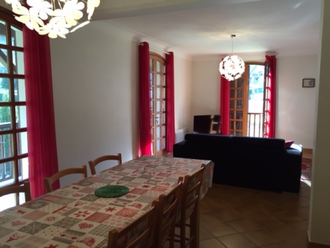 5-PONS-SALON2-MAISON-3-ETOILES.jpg