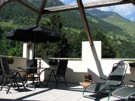 4-The-terrace--5--1-.jpg