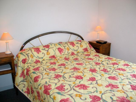 5-chambre-agencepicdumidi-bareges-HautesPyrenees.jpg