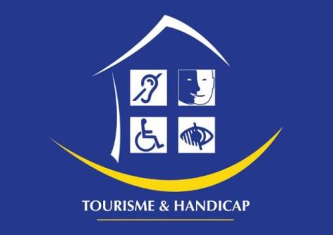 19-HPM13-Chalet-Nordique-FrechetAure-tourisme-et-handicap.jpg