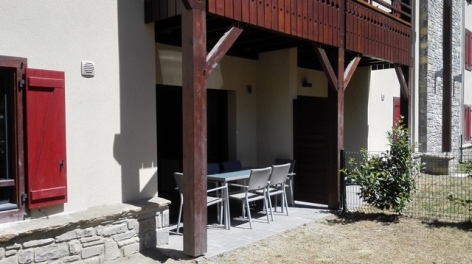 0-SAINT-LARY-JARDINS-PERGOLA-A003-TERRASSE-2.jpg