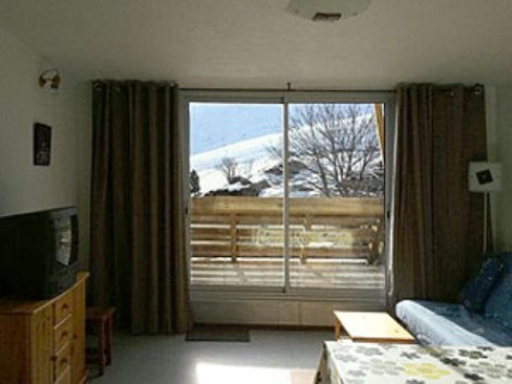 0-vue-exterieure-Gela-601-Masse.jpg