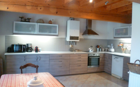 9-lacrampe-cuisine2-saintpastous-HautesPyrenees.jpg