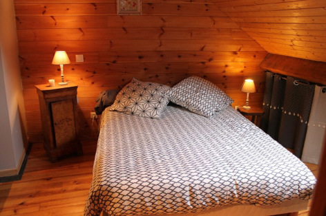 9-chambre3-theil-bareges-HautesPyrenees.jpg