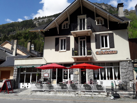 16-facadeete-bernard-gavarnie-HautesPyrenees-3.jpg