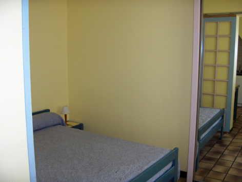 3-chambre-theil-esterre-HautesPyrenees-4.jpg