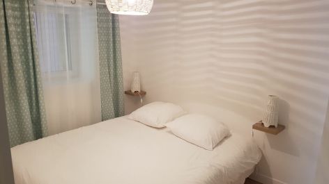 1-W-020819--1--2.jpg