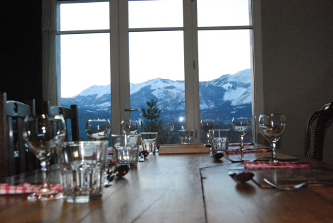 0-table-hard-saintpastous-HautesPyrenees.jpg