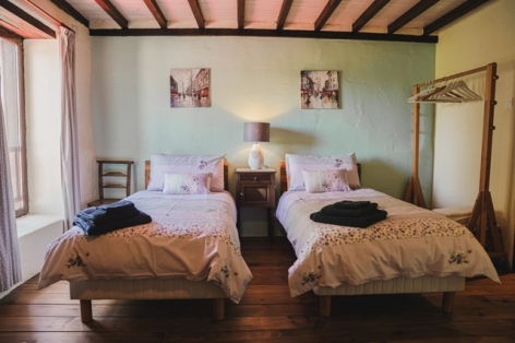2-bedroom-1-sleeps-3-web.jpg