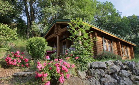 0-SIT-Chalet-Soleil-du-Pibeste-HautesPyrenees.jpg