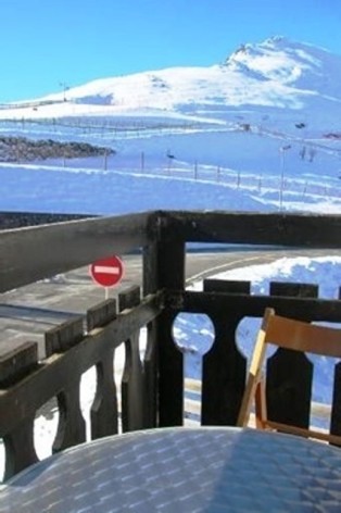 5-HUVE-armazan-2270-balcon.jpg