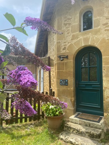 1-Entree---Grange-Garac.jpg