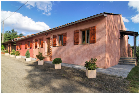 1-Batiment---Gite-les-Vieux-Chenes.jpg