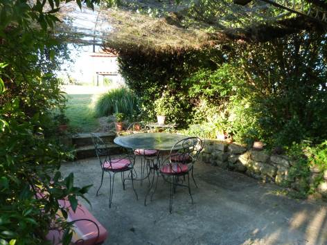 10-Pigeonnier-terrasse---Daussat-Daure.jpg
