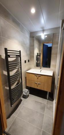 2-SDB-Apt-3-Commune.jpg