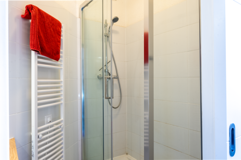 7-Lourdes-appartement-La-station---Serenity-1--6-.png