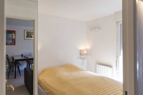 4-LOCATION-SAINTLARY-T2--VILLAGE-HYPERCENTRE-CHAMBRE-WIFI-COSY-BALCON-FAMILLE-COUPLE.jpg