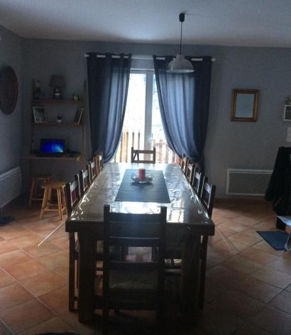 3-MAISON-HOUGA-espace-repas.jpg