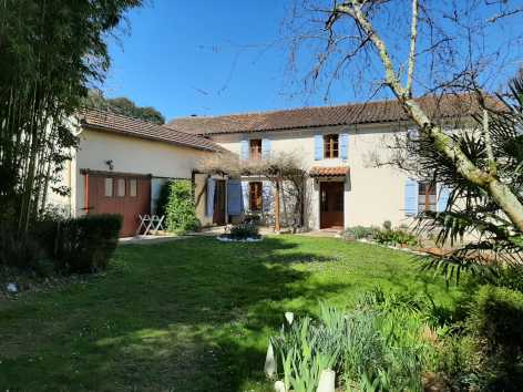 13-Vue-exterieur---Maupeou.jpg