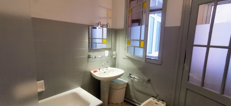 4-Rd-Ana---Chez-M-mzelle---S-D-Bain-2.jpg