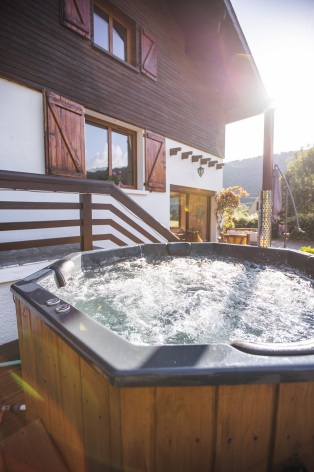 9-HPCH148---CHALET-OUREA---Campan---JACUZZI---6J0A5231.jpg