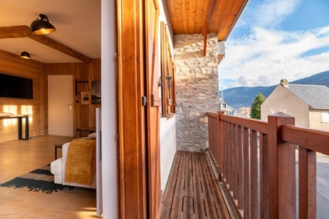 5-Totaro-Vignec-balcon.jpg
