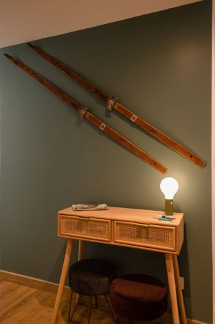 11-10BOURDET.jpg