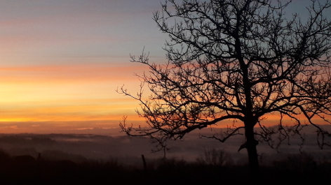 12-Coucher-soleil---Chateau-Pouydraguin.jpg