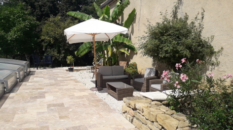 8-Chateau-Piscine---Chateau-Pouydraguin.jpg