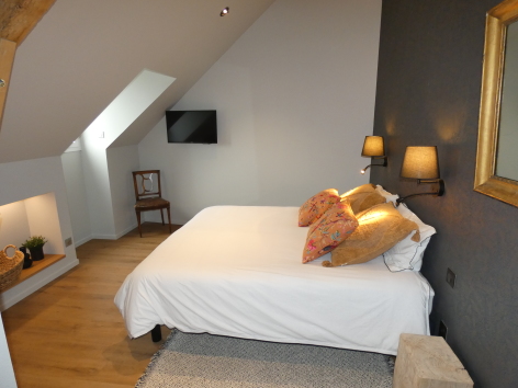 11-Chambre-SEPAREE-ETAGE-2.JPG
