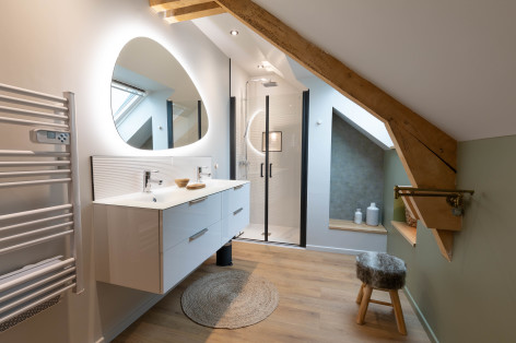 15-Salle-d-eau-ETAGE.jpg