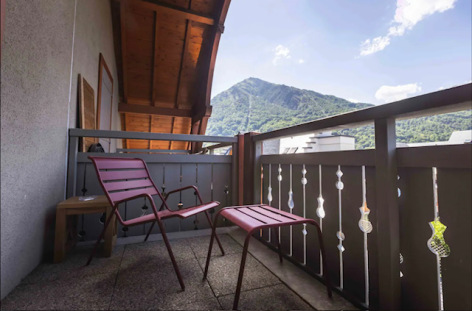 16-LARDET-Cami-Real-230-CHAMBRE-BALCON-2.jpg