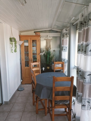 5-Veranda2.jpg