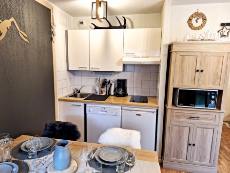 4-DARAN-Hameau-du-Pre-Clos-b2---le-Courtaou---cuisine.jpg
