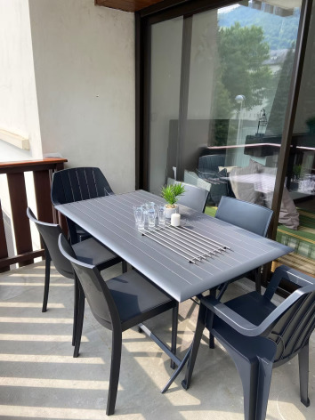 3-perriot-balcon.jpeg