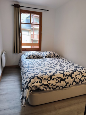 2-Sorin-SBB-IMMO-Cami-Real-136-chambre-web.jpg