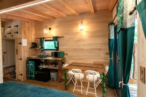 11-Cabane-Natura-Coin-cuisine-2.jpg