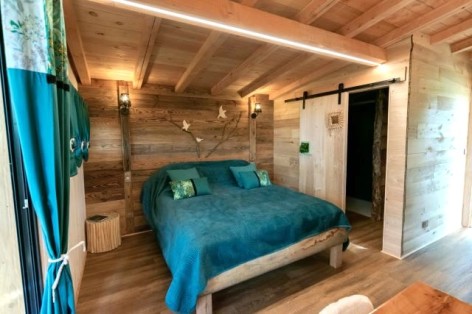 9-Cabane-Natura-Chambre-1-2.jpg