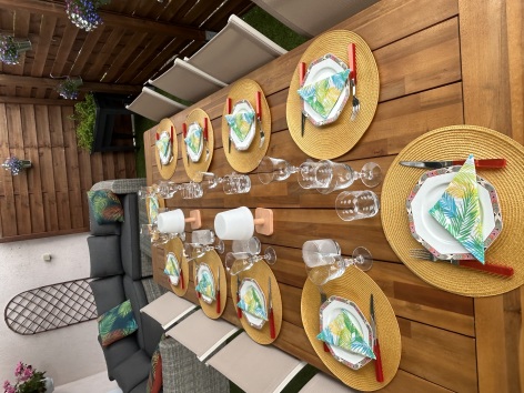 3-Table-terrasse---Casa-di-fiore.jpg