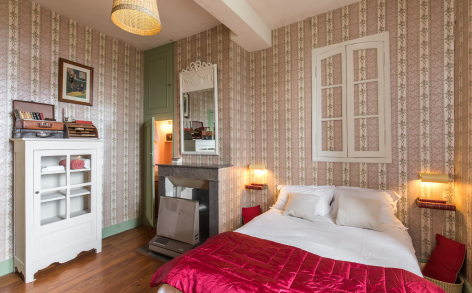 3-Chambre-ecrivain----Halte-Dubarry.jpg