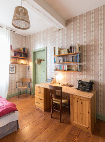 5-Chbre-ecrivain----Halte-Dubarry.jpg
