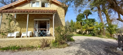 24-Vue-exterieure---Domaine-Tipaut.jpg
