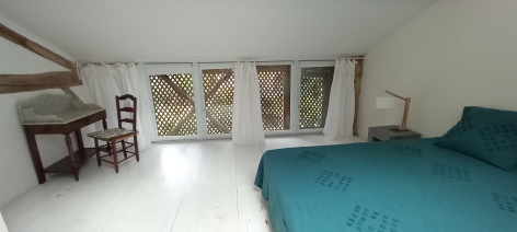 5-Chambre-Courties---Domaine-Tipaut.jpg